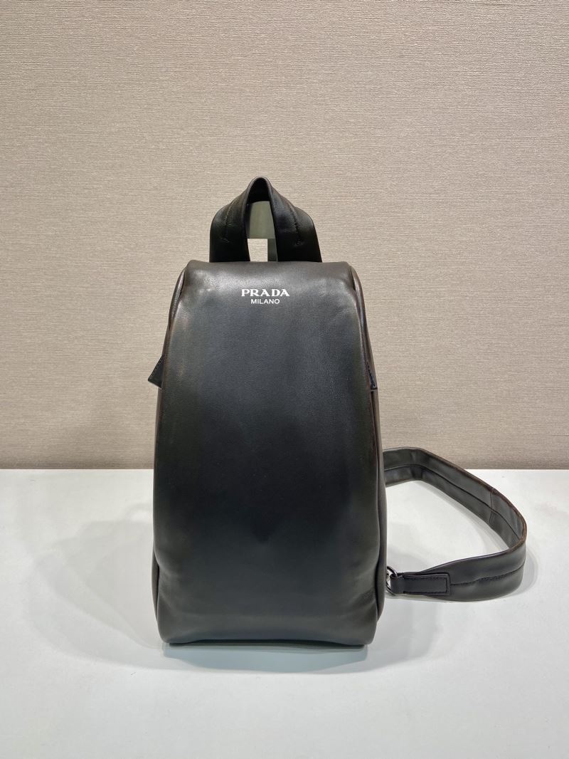 Pra*a waist chest packs